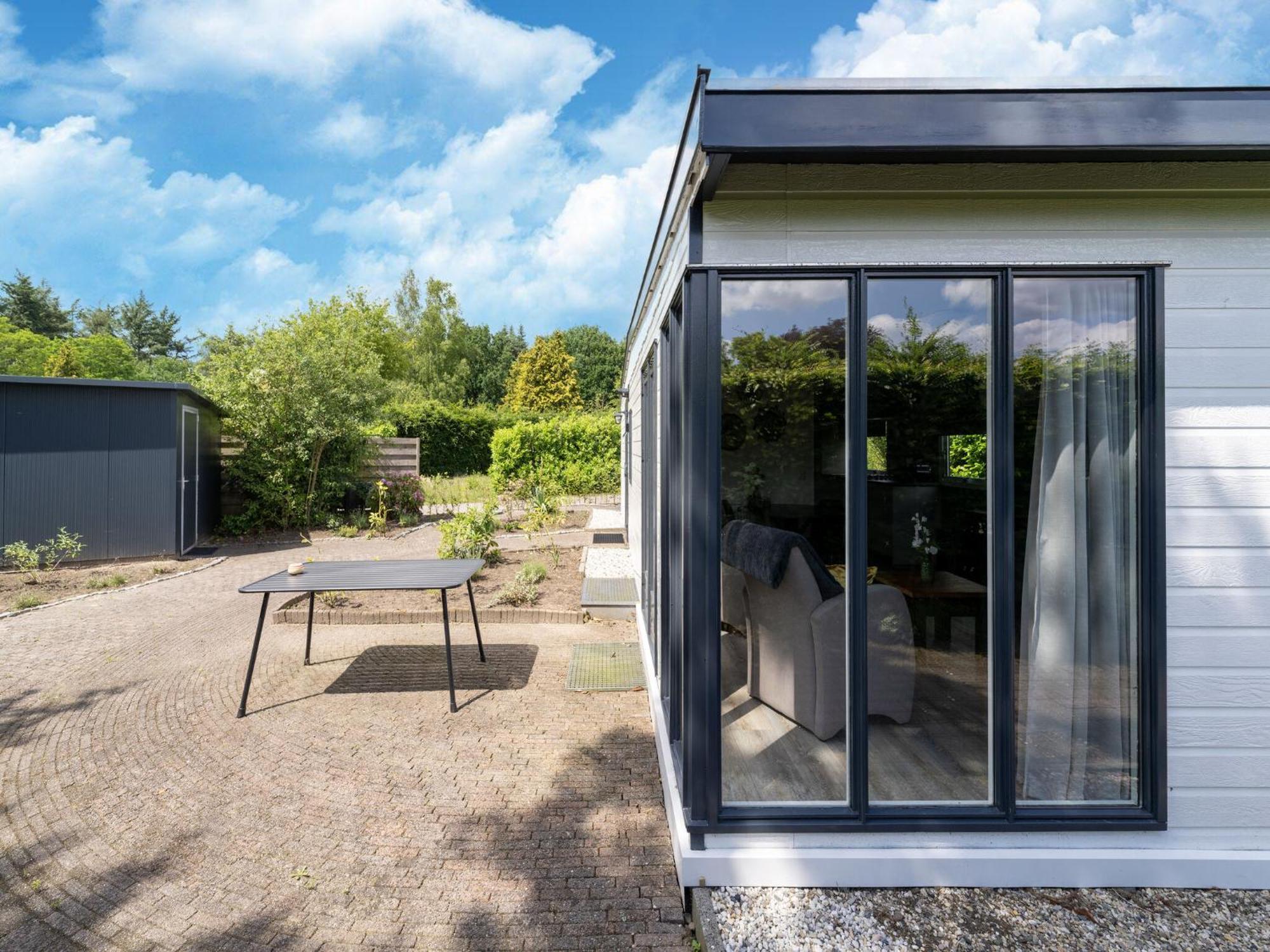 Cozy Chalet In Stegeren With A Terrace Exteriér fotografie