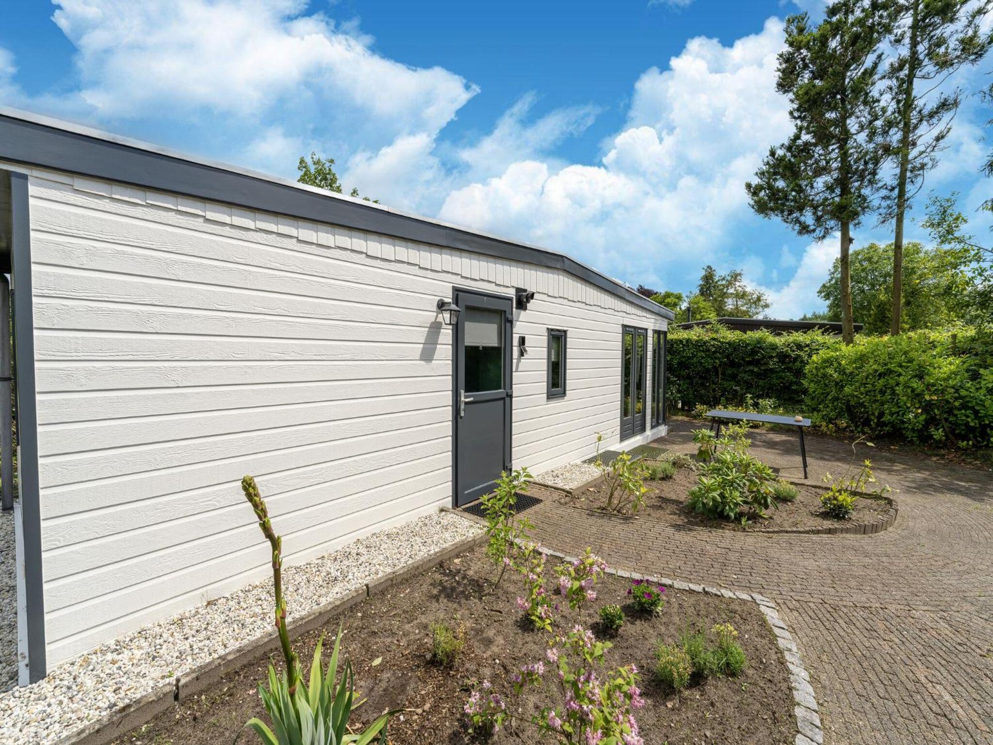 Cozy Chalet In Stegeren With A Terrace Exteriér fotografie